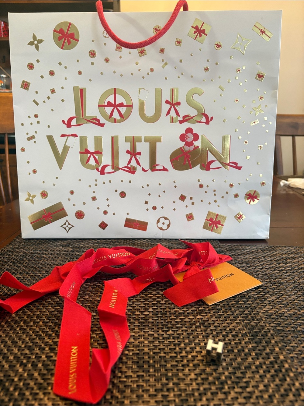 Louis Vuitton Vivian limited editor White & Red lrg Gift Bag w red ribbon & card
